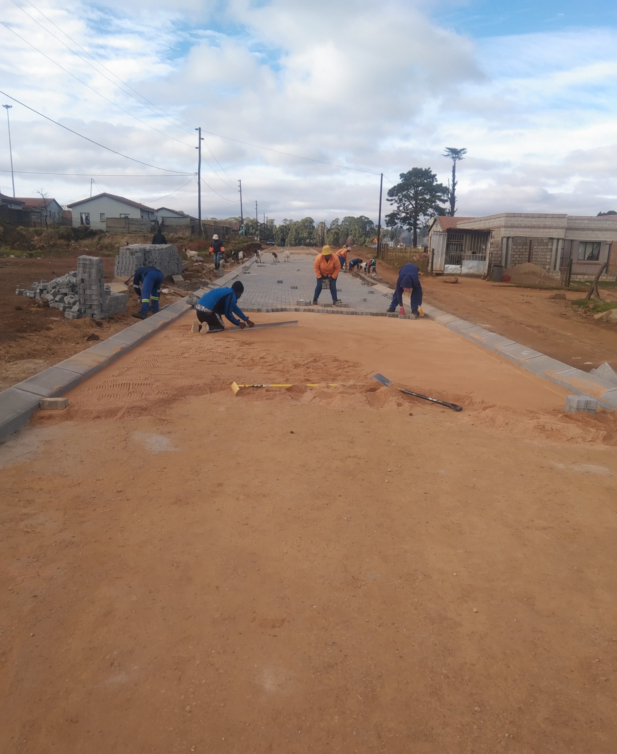 Zindoga paved road construction by Makiti Building and Civils