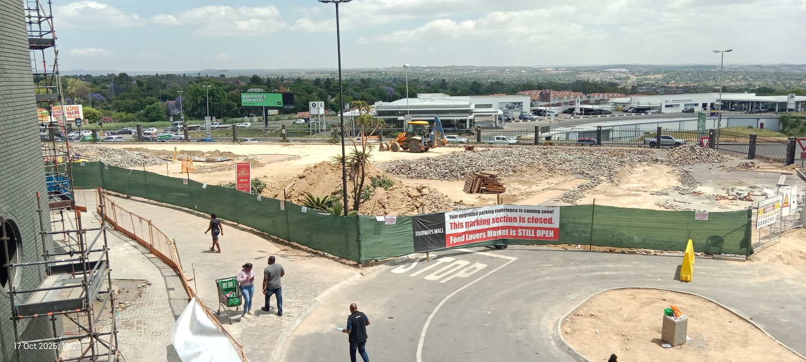 Fourways Mall The View project photo 40