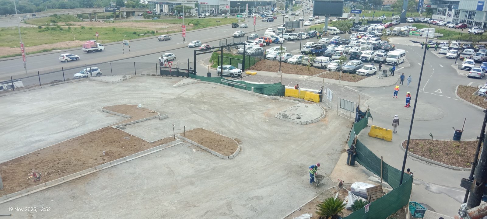 Fourways Mall The View project photo 48