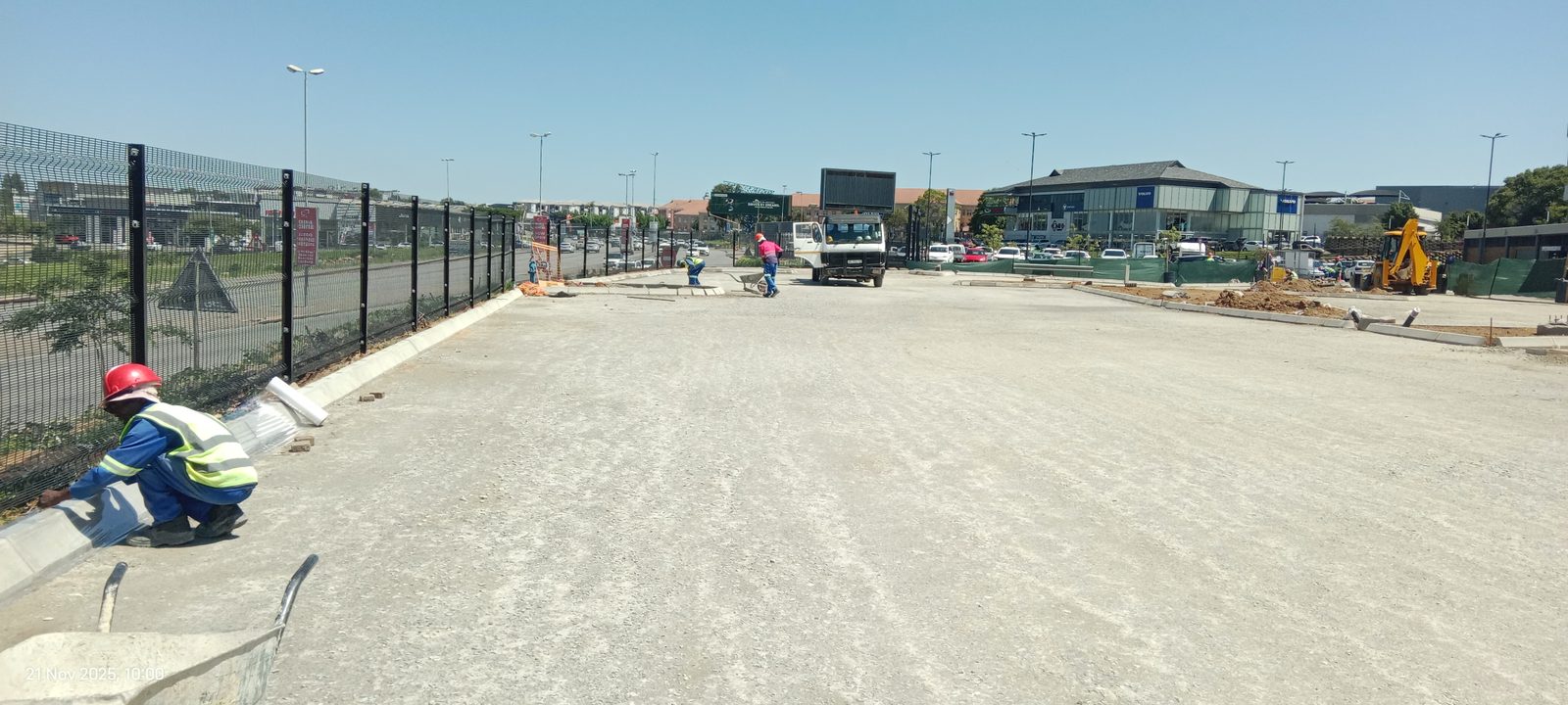 Fourways Mall The View project photo 53